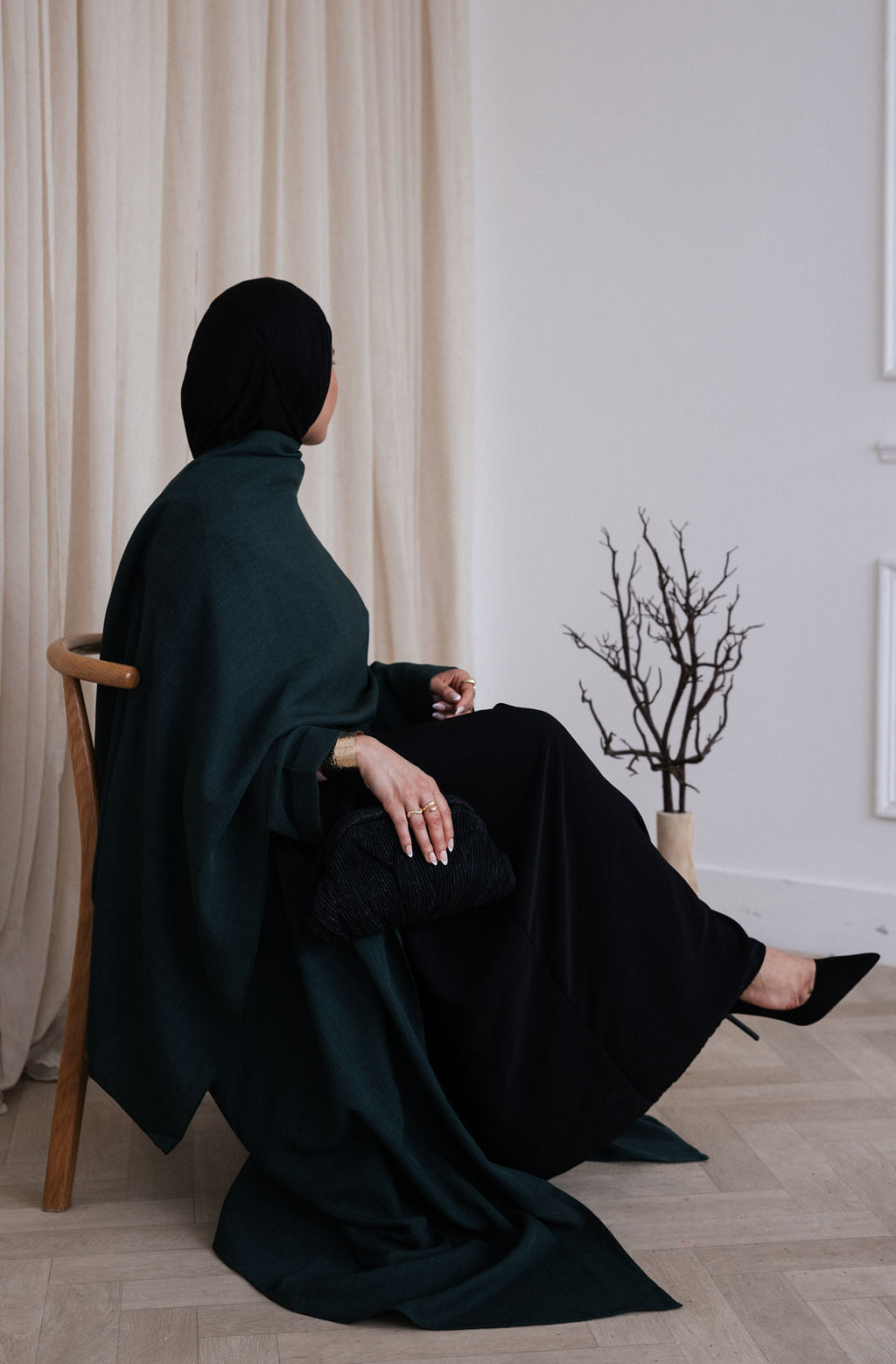 Green Closed Cloak