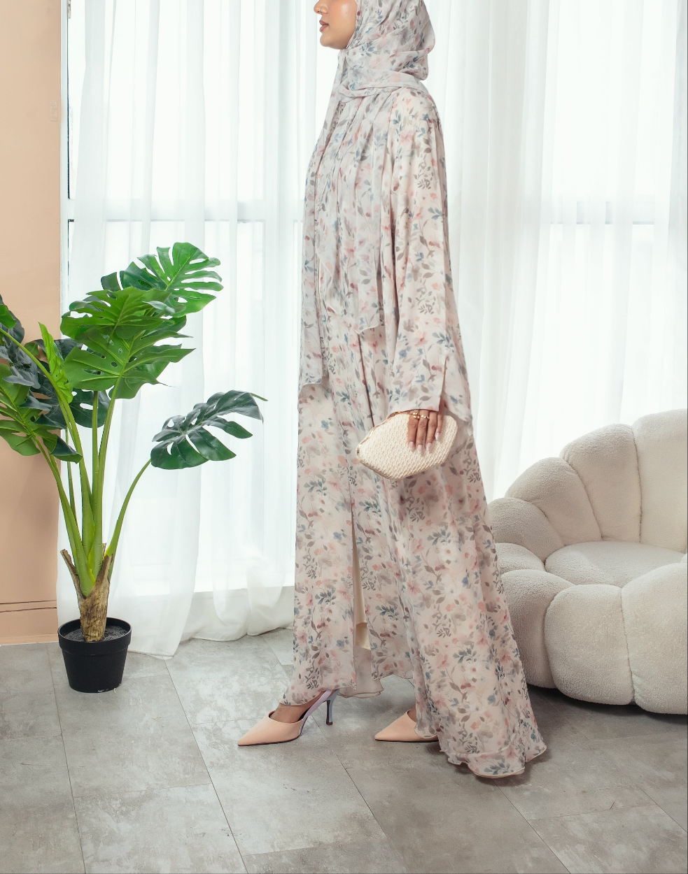 Blush Blossom Abaya
