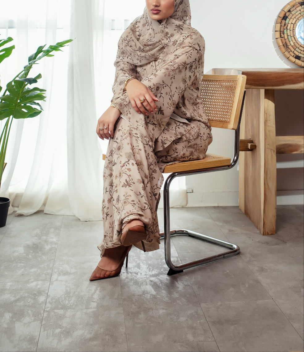 Henna Blossom Abaya
